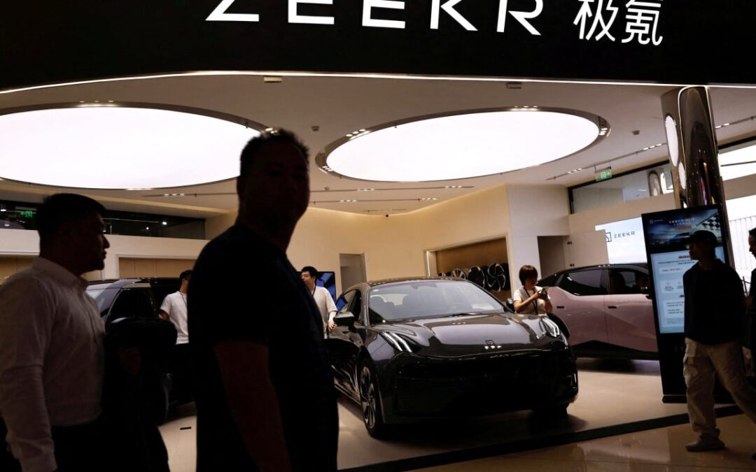 Geely discounts its Zeekr 7X by another 4% as deliveries start, adding pressure on Model Y