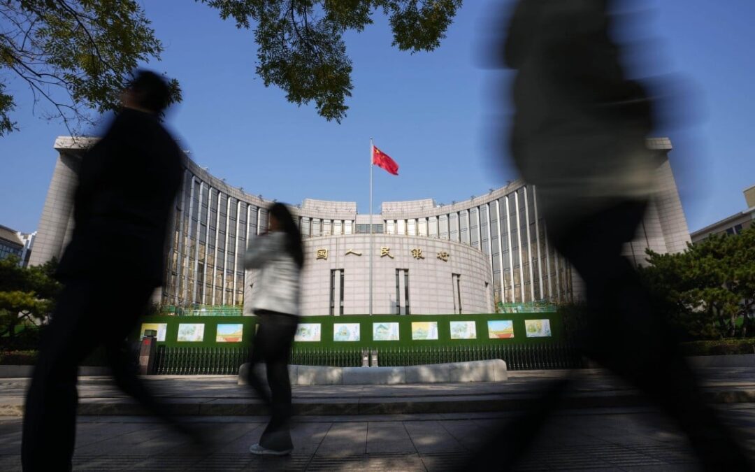 China’s central bank holds steady with 200 billion yuan net bond purchase