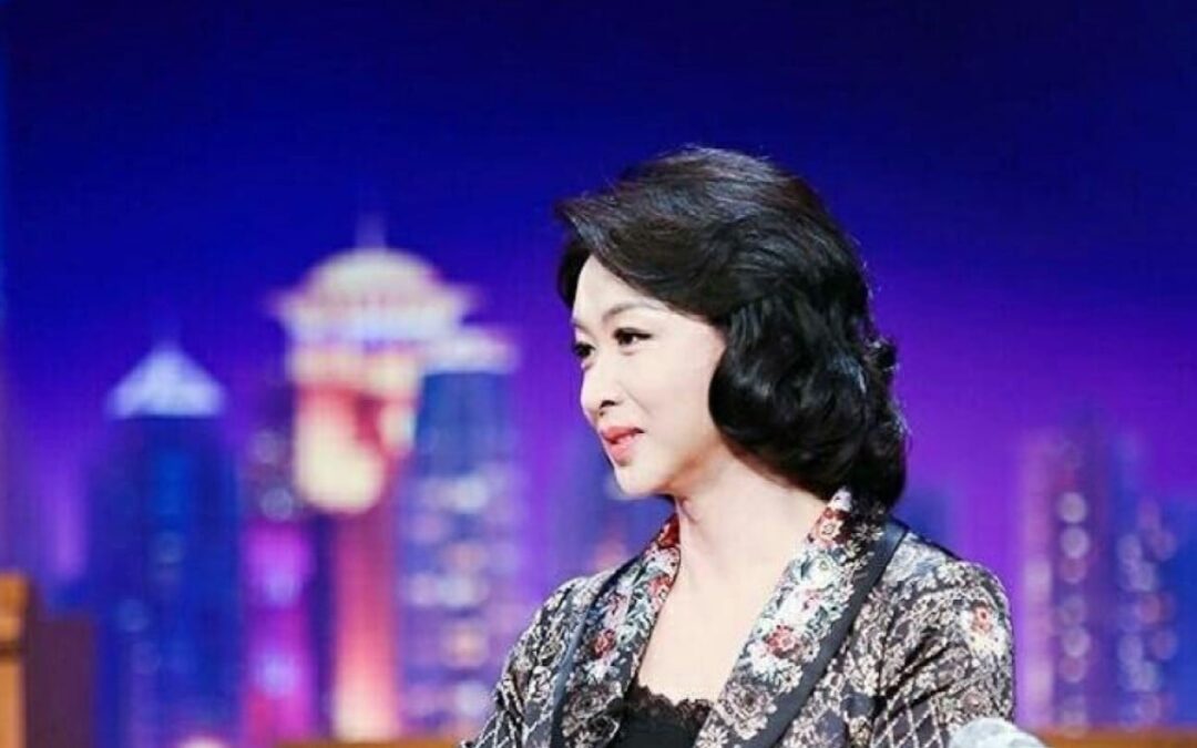 China slaps performance ban on famous transgender TV host Jin Xing who seeks explanation