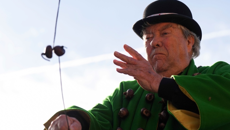 ‘King Conker’ champion cleared of cheating with a metal chestnut at the World Conker Championships