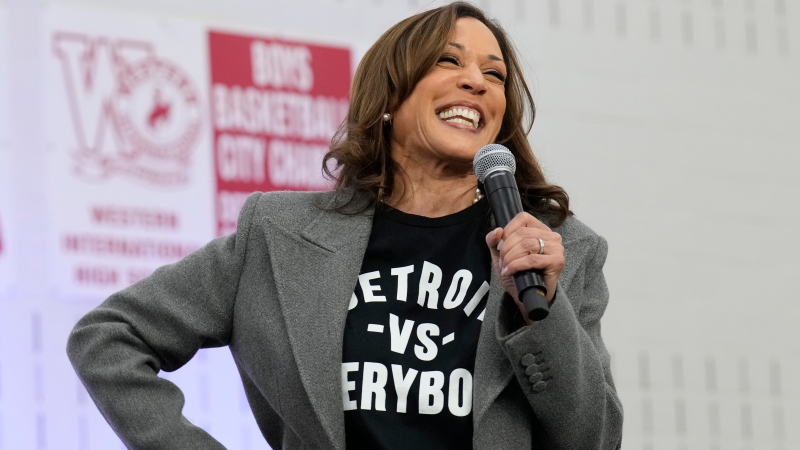 Harris and Lizzo praise Detroit – in contrast to Trump – ahead of an Atlanta rally with Usher