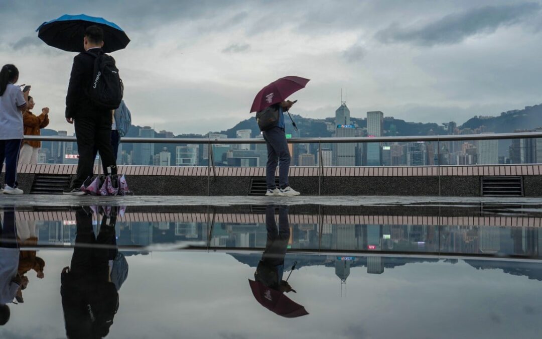 Typhoon Man-yi: Hong Kong issues T1 warning signal