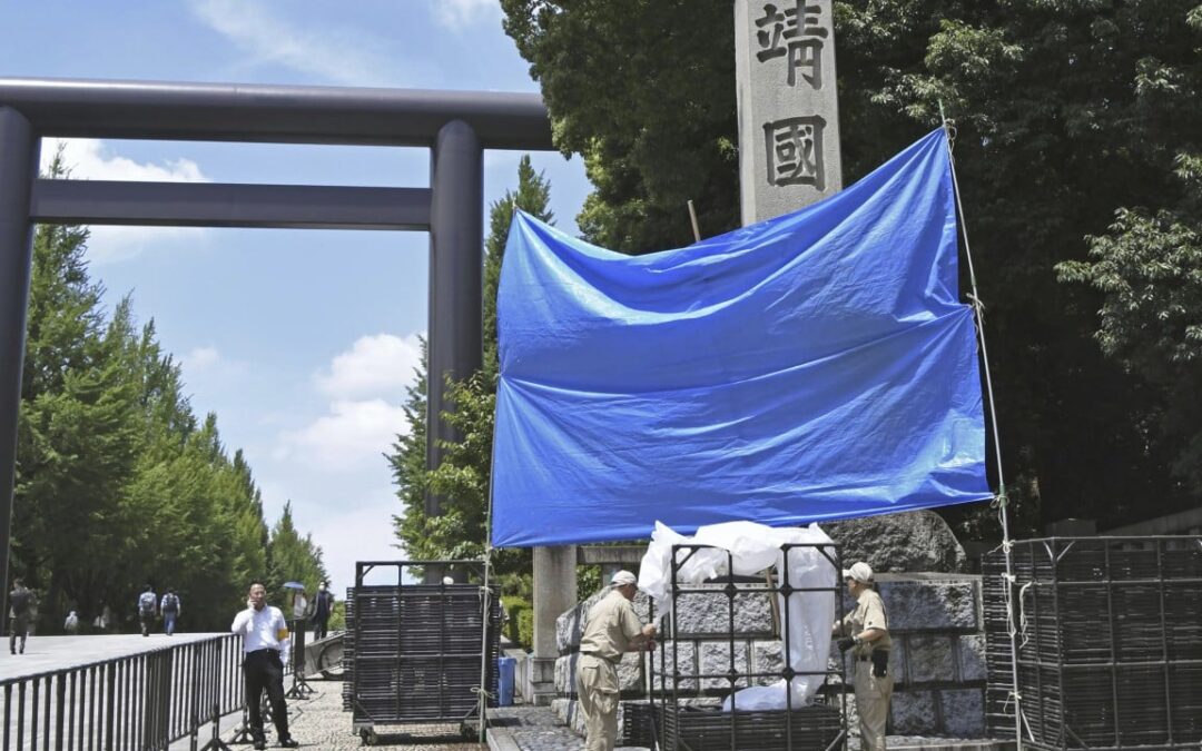 Chinese national gets 8 months in prison for Yasukuni Shrine graffiti case