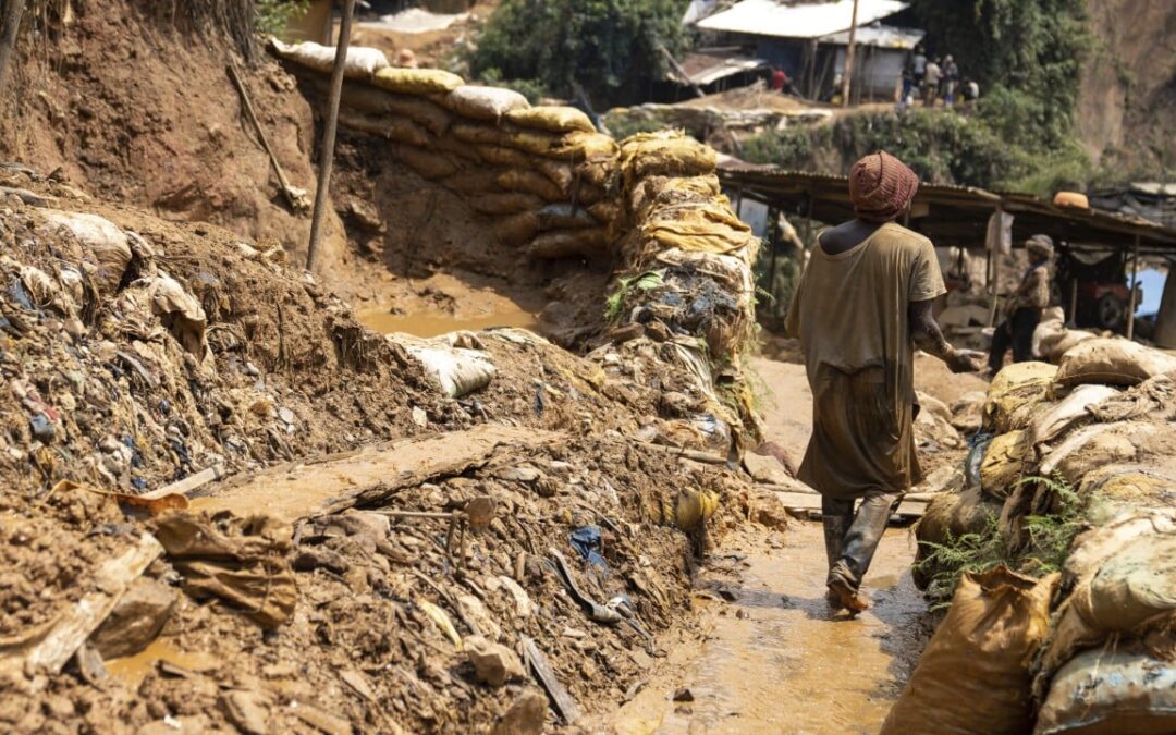 3 Chinese citizens sentenced to 7 years for illegal mining in DR Congo