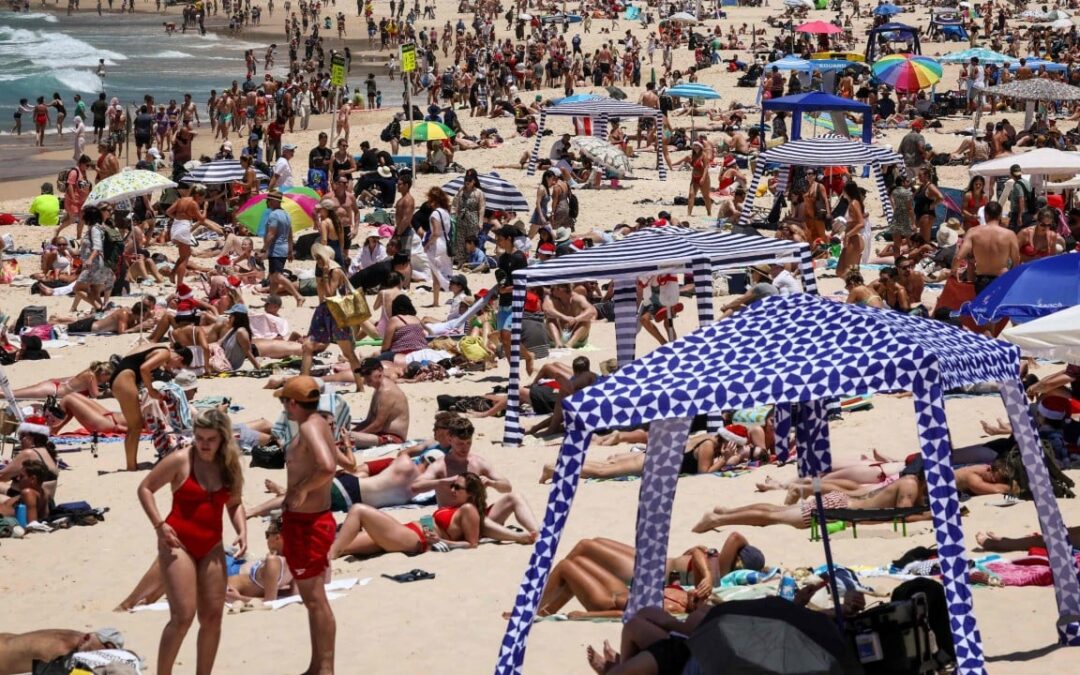 Australia’s prime minister joins intense debate over beach cabanas