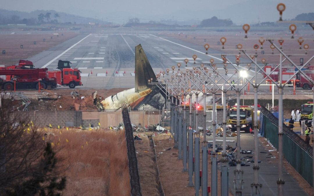 South Korea says Jeju Air jet black boxes stopped recording 4 minutes before crash