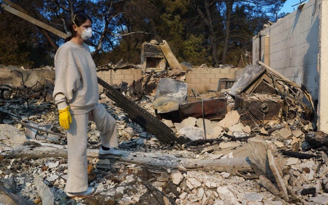 Furious Los Angeles residents slam firefighters ‘busy’ saving homes of rich and famous