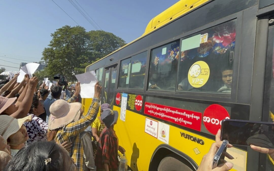 Myanmar releases thousands of prisoners to mark Independence Day