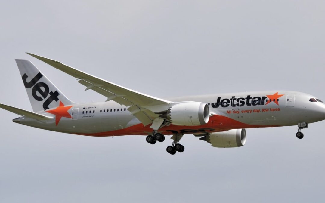 Gun-toting Australian teen charged after sneaking aboard Jetstar plane